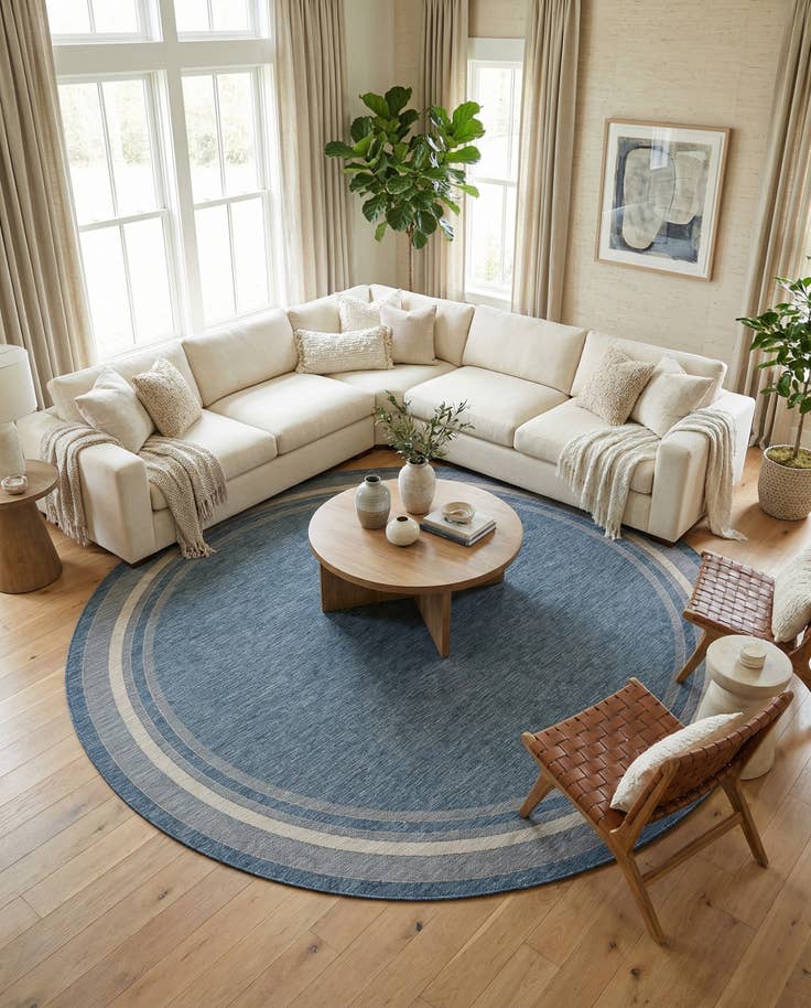 Detail image of 13' x 13' Easy-Clean Border Indoor / Outdoor Round Rug