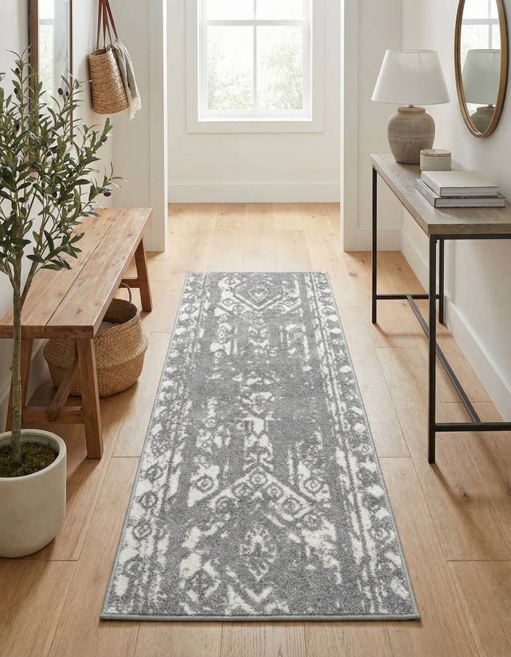 Detail image of 2' x 5' 3 Lennon Runner Rug