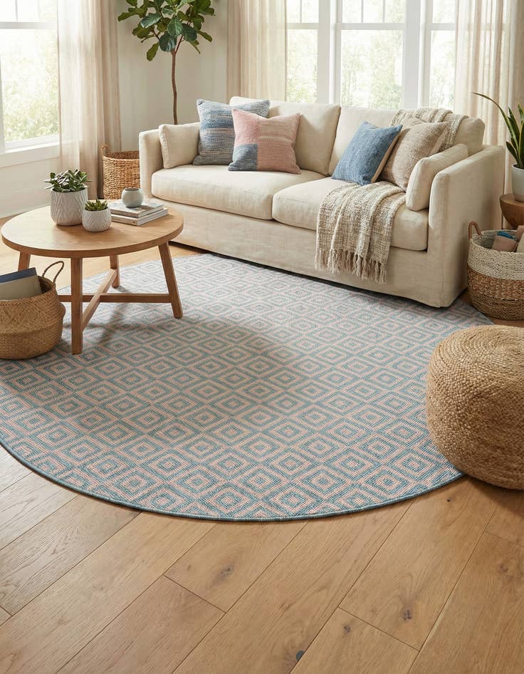 Detail image of 7' x 7' Easy-Clean Jill Zarin Costa Rica Indoor / Outdoor Round Rug