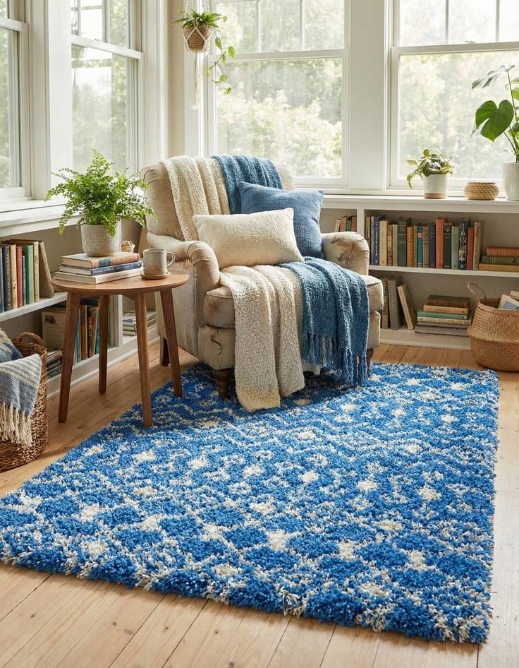 Detail image of  4' x 6' Moroccan Trellis Shag Rug