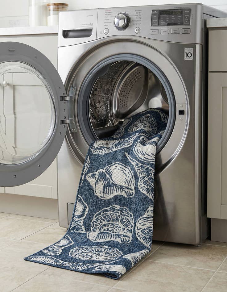 Detail image of  2' x 8'  Washable Coastal Indoor / Outdoor Runner Rug