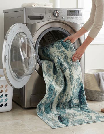 2' 2 x 6' 7 Washable Amalfi Runner Rug
