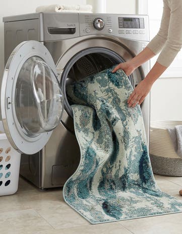2' 2 x 6' 7 Washable Amalfi Runner Rug