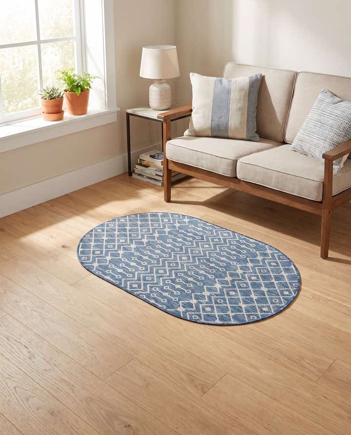 3' x 5' 3 Easy-Clean Trellis Indoor / Outdoor Oval Rug