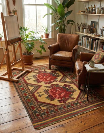 4' 2 x 5' 9 Hand Knotted Sumak Wool Rug