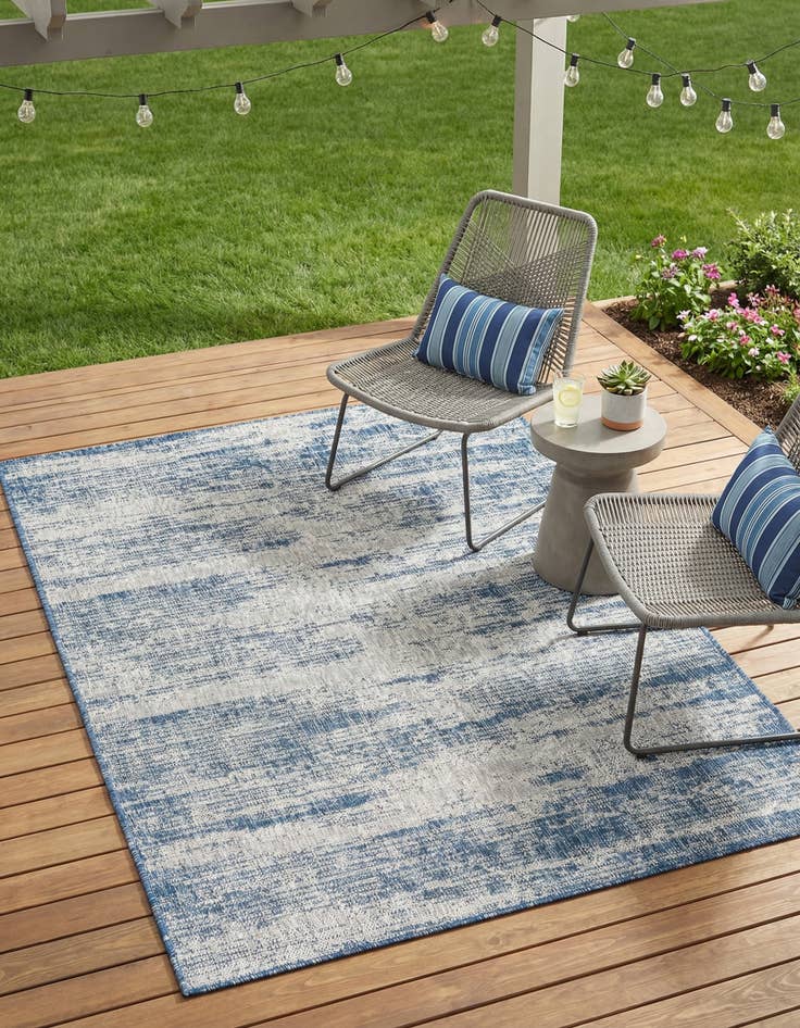 Detail image of 4' x 6'  Washable Modern Indoor / Outdoor Rug