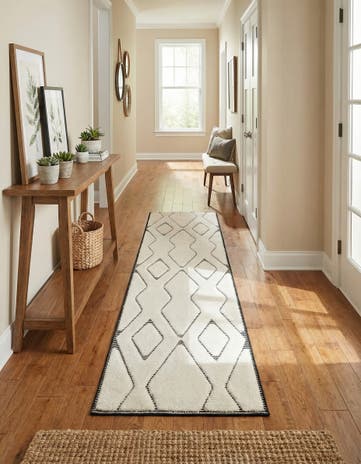 Ivory White Prismatic Runner Rug