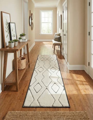 Ivory White Prismatic Runner Rug