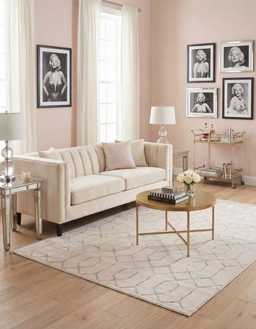 4' x 6' Marilyn Monroe™ Glam Trellis Rug