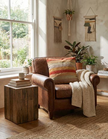2' 5 x 2' 5 Hand Woven Pillow Wool Square Rug