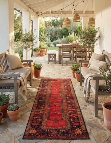 2' 7 x 11' Easy-Clean Tribal Indoor / Outdoor Runner Rug