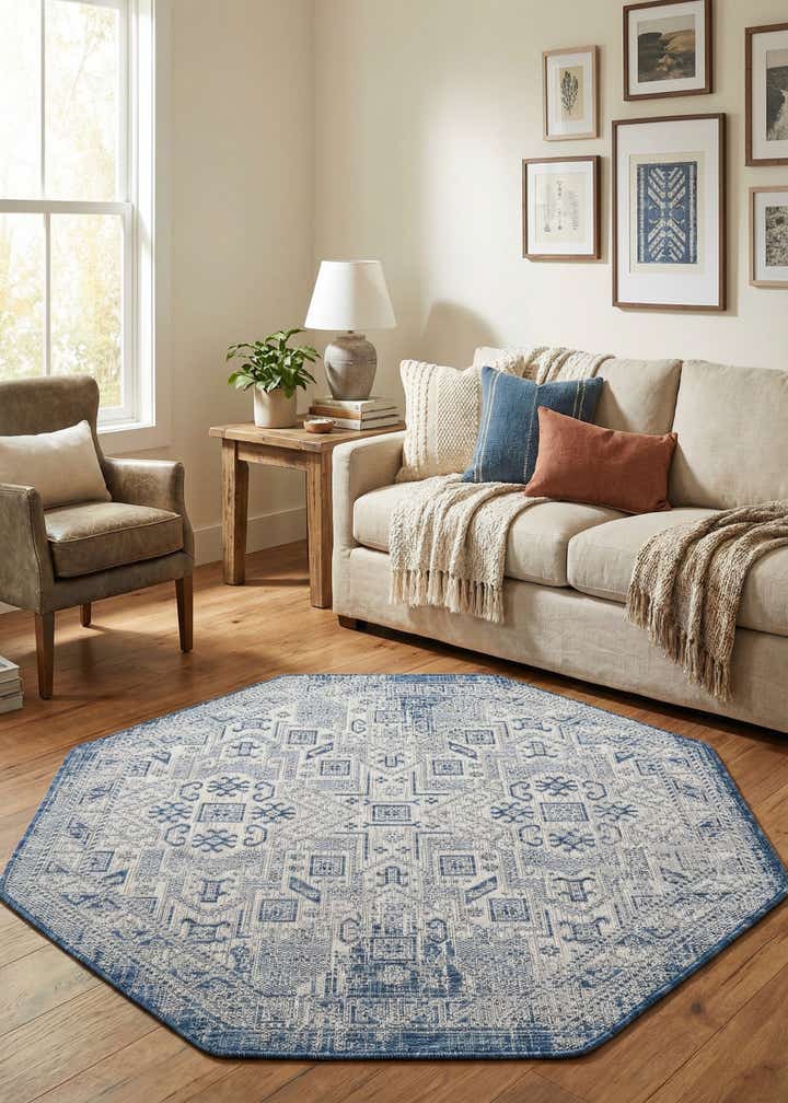 5' 3 x 5' 3 Easy-Clean Aztec Indoor / Outdoor Octagon Rug