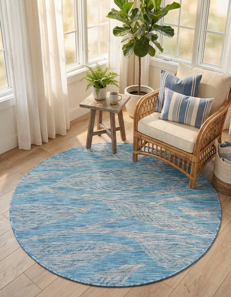 Detail image of  4' x 4'  Washable Botanical Indoor / Outdoor Round Rug