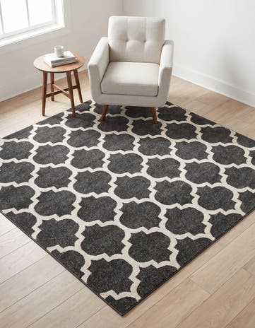 Black Lattice Square Rug