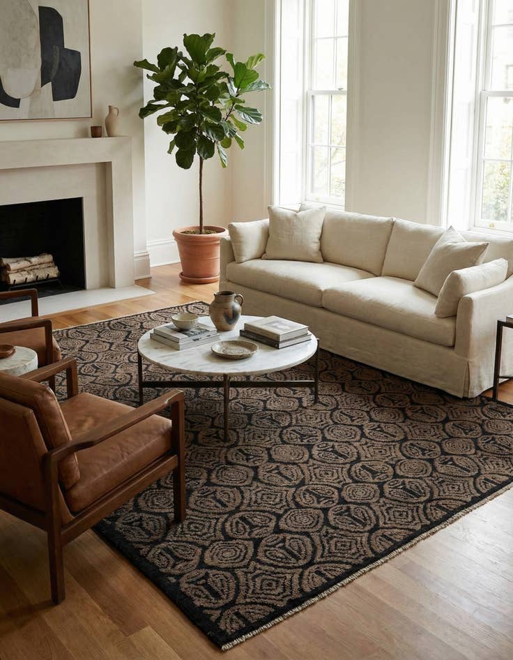 Detail image of 8' 4 x 11'  Hand Knotted Darya Wool Rug