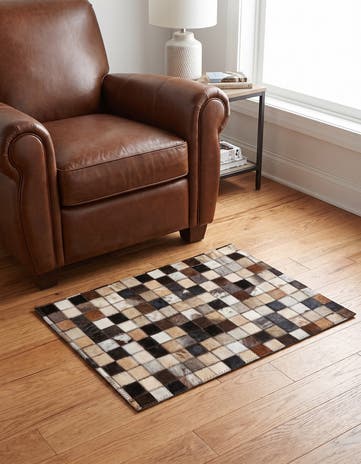 2' x 3' Cowhide Leather Rug