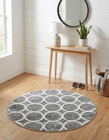 Gray Lattice Trellis Round Rug