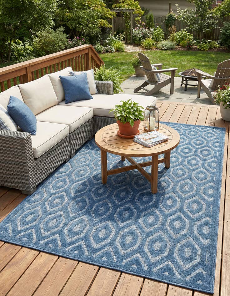 Detail image of 6' x 9'  Washable Trellis Textured Indoor / Outdoor Rug