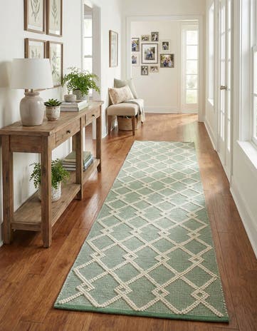 2' 7 x 10' Hand Knotted Jill Zarin Dorset Runner Rug