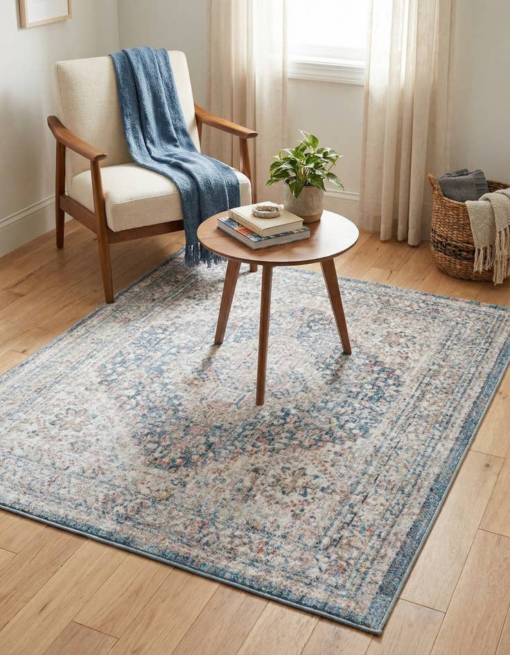 Detail image of 3' 3 x 3' 3 Noble Square Rug