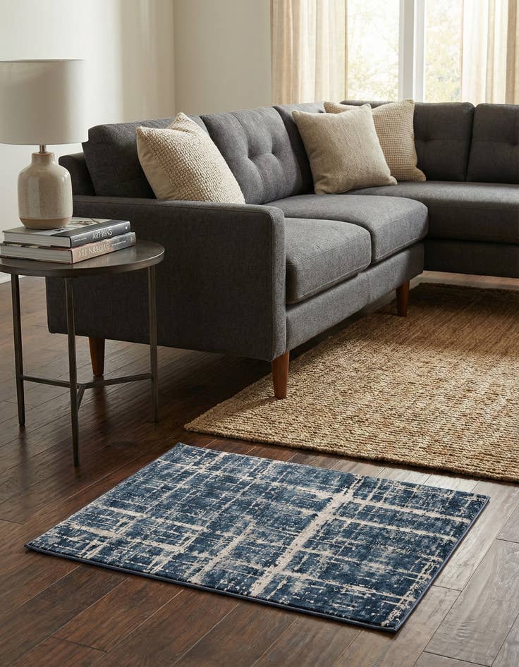 Detail image of 1' 8 x 1' 8 Uptown Lexington Avenue Sample Rug