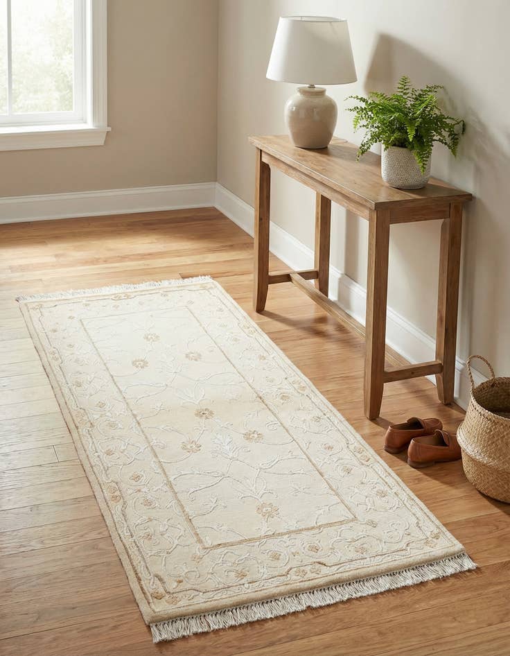 Detail image of  2' 8 x 5' 2  Hand Knotted Darya Wool Rug