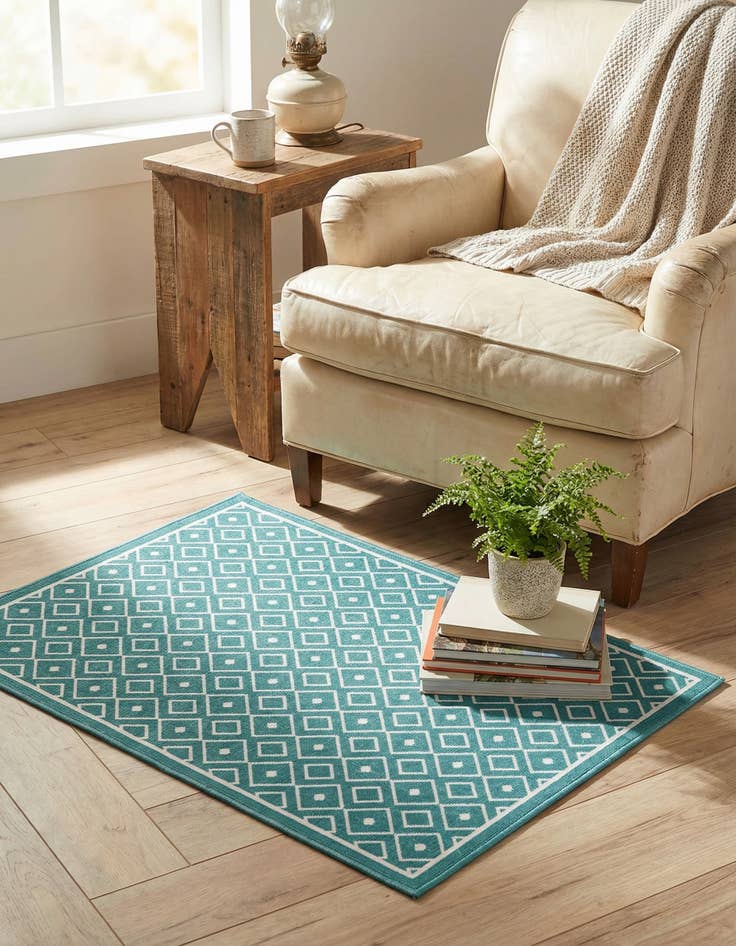 Detail image of 1' 3 x 1' 3  Washable Trellis Indoor / Outdoor Sample Rug