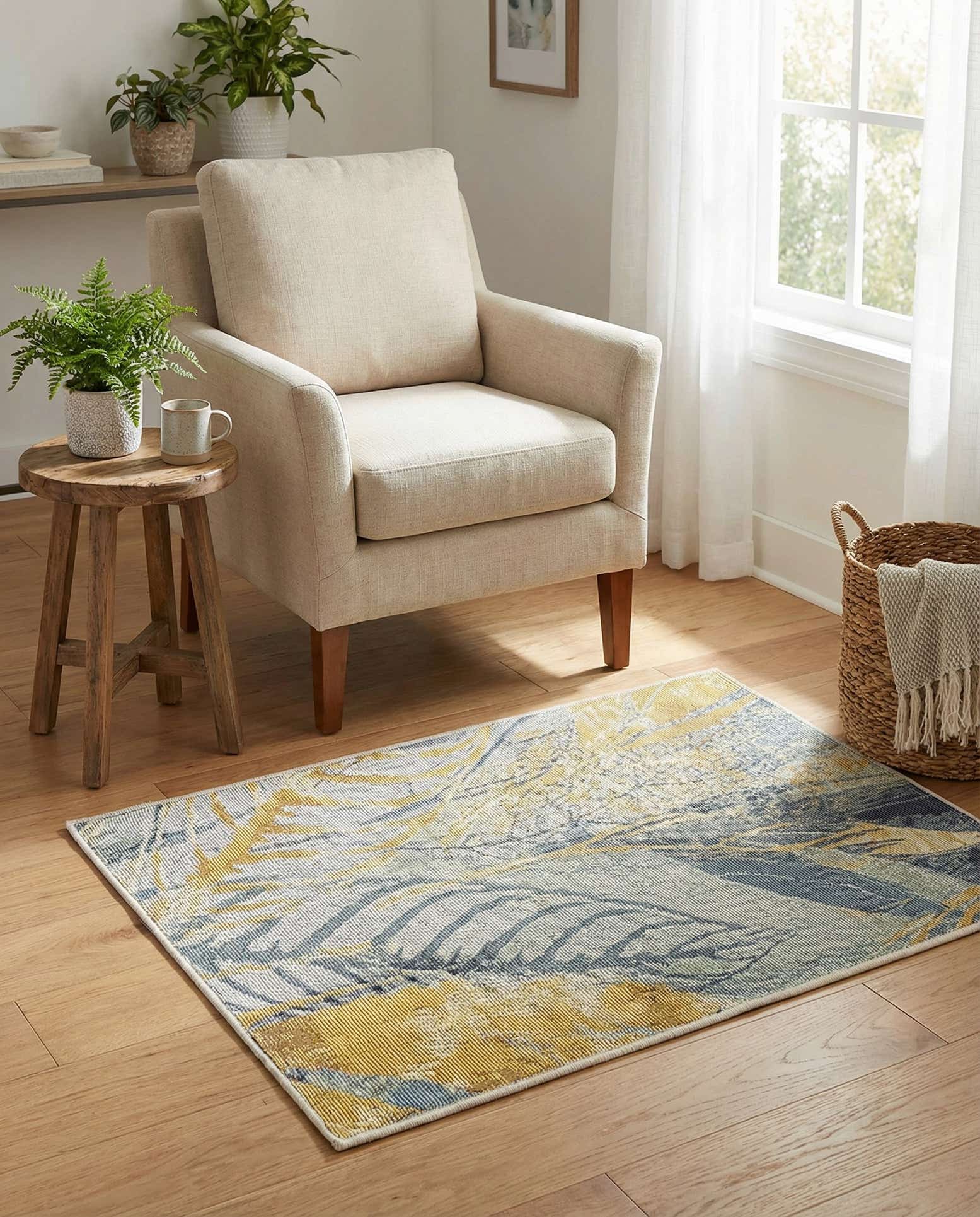 2' x 3' Easy-Clean Botanical Indoor / Outdoor Rug