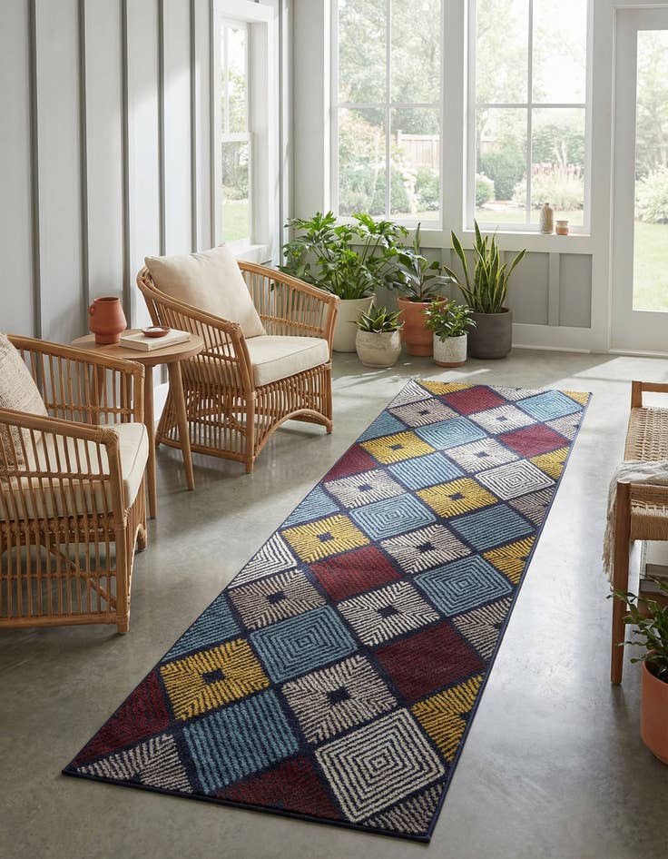 Detail image of 2' 7 x 10' Laguna Runner Rug