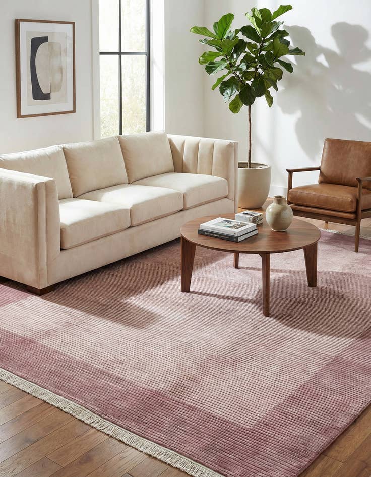 Detail image of 6' 5 x 9' 10 Hand Knotted Darya Wool Rug