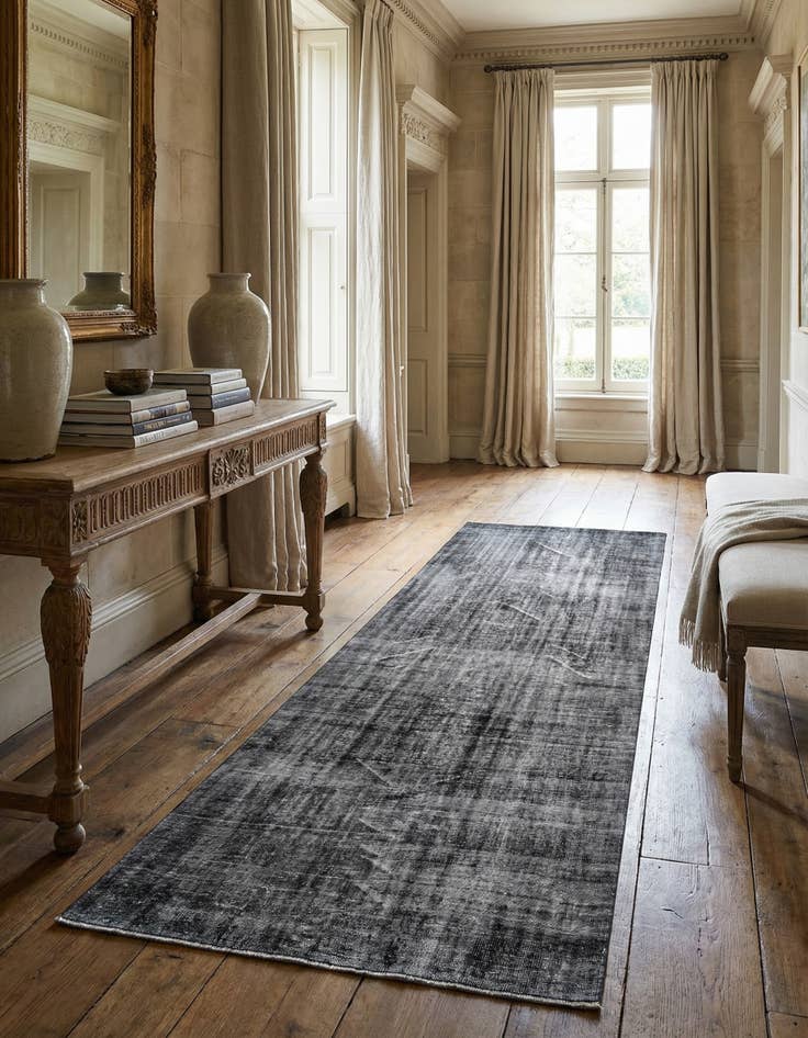 Detail image of 5' 5 x 9' 5 Ultra Vintage Wool Runner Rug