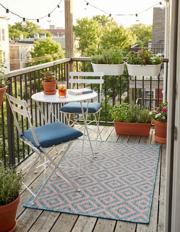 2' x 3' Easy-Clean Jill Zarin Costa Rica Indoor / Outdoor Rug