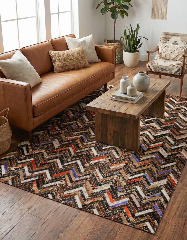 Detail image of 5' x 7' 8 Cowhide Stocks Rug