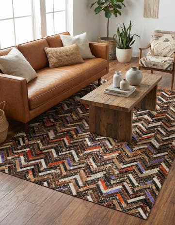 5' x 7' 8 Cowhide Stocks Rug