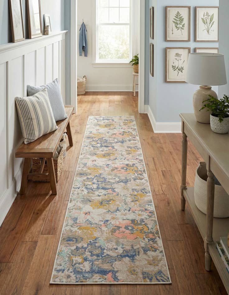 Detail image of 2' x 10' Lotus Runner Rug