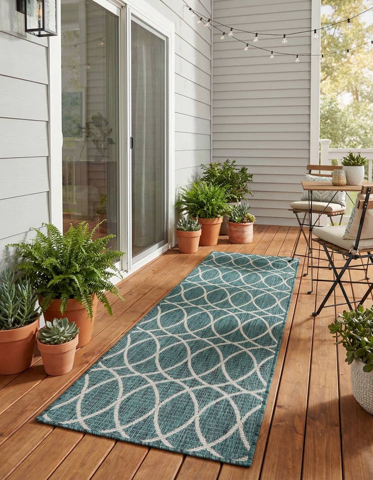 Detail image of 2' x 6'  Washable Trellis Indoor / Outdoor Runner Rug