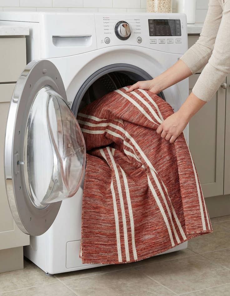 Detail image of 7' 10 x 7' 10  Washable Jill Zarin Anguilla Indoor / Outdoor Square Rug