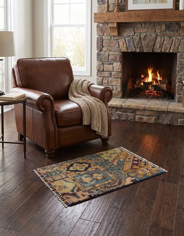 1' 11 x 2' 11 Hand Knotted Ariana Ziegler Rug