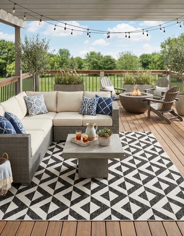 10' x 10' Easy-Clean Jill Zarin Napa Indoor / Outdoor Square Rug