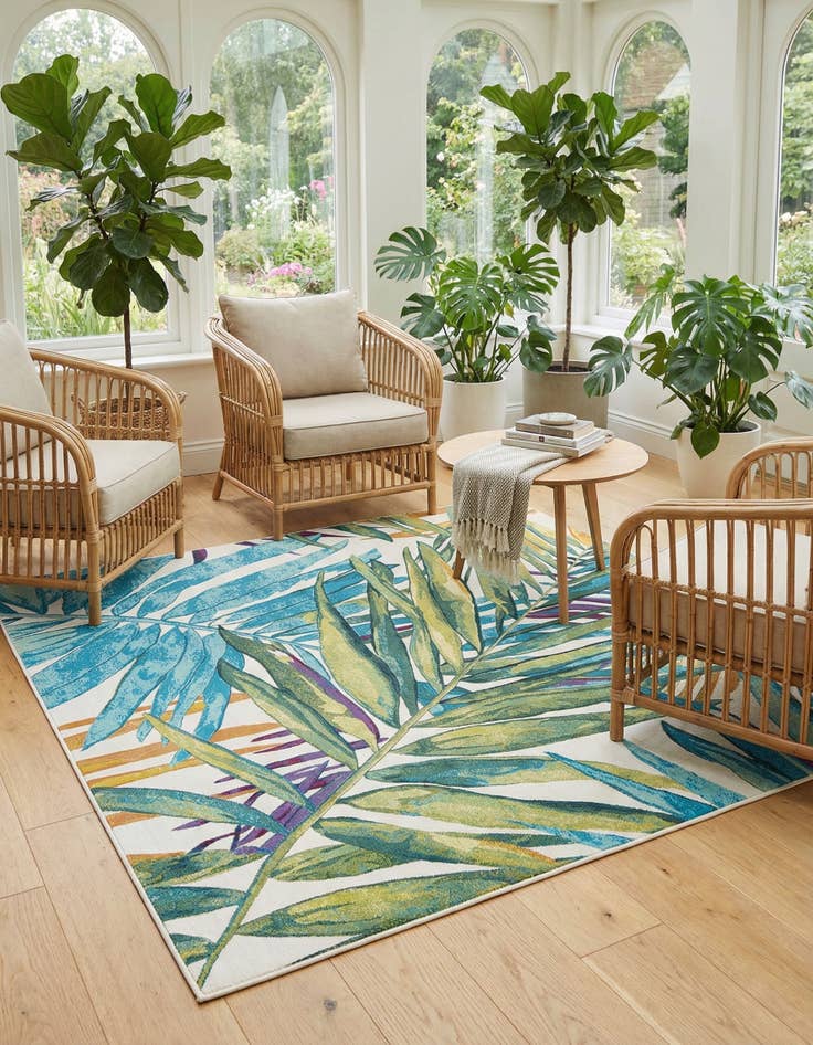 Detail image of  7' 10 x 7' 10  Washable Botanical Indoor / Outdoor Square Rug