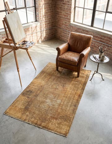 3' 11 x 6' 9 Vintage Rug