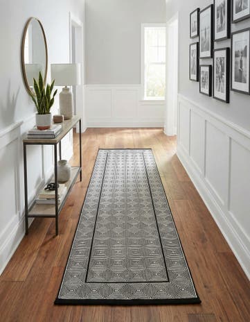 Black and White Milano Runner Rug
