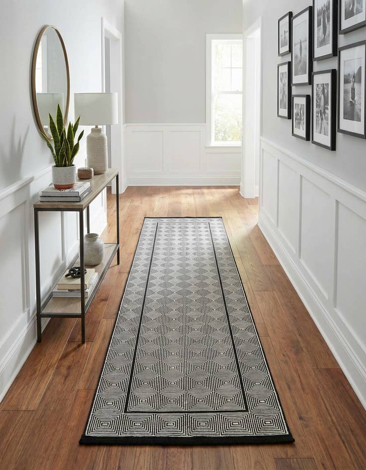 Detail image of 2' 7 x 12' Milano Runner Rug