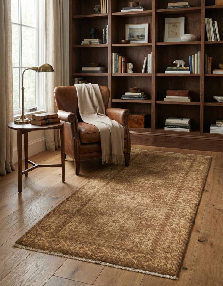 Detail image of 3' 2 x 6' 6 Hamedan Rug