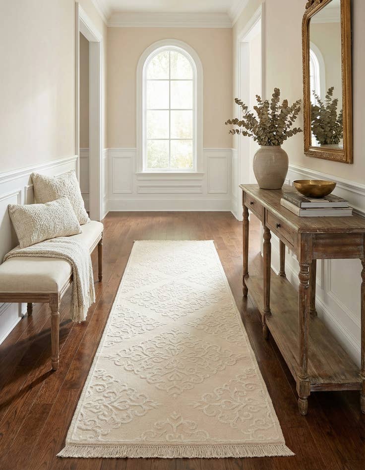 Detail image of 2' 10 x 9' 9  Hand Knotted Darya Wool Runner Rug