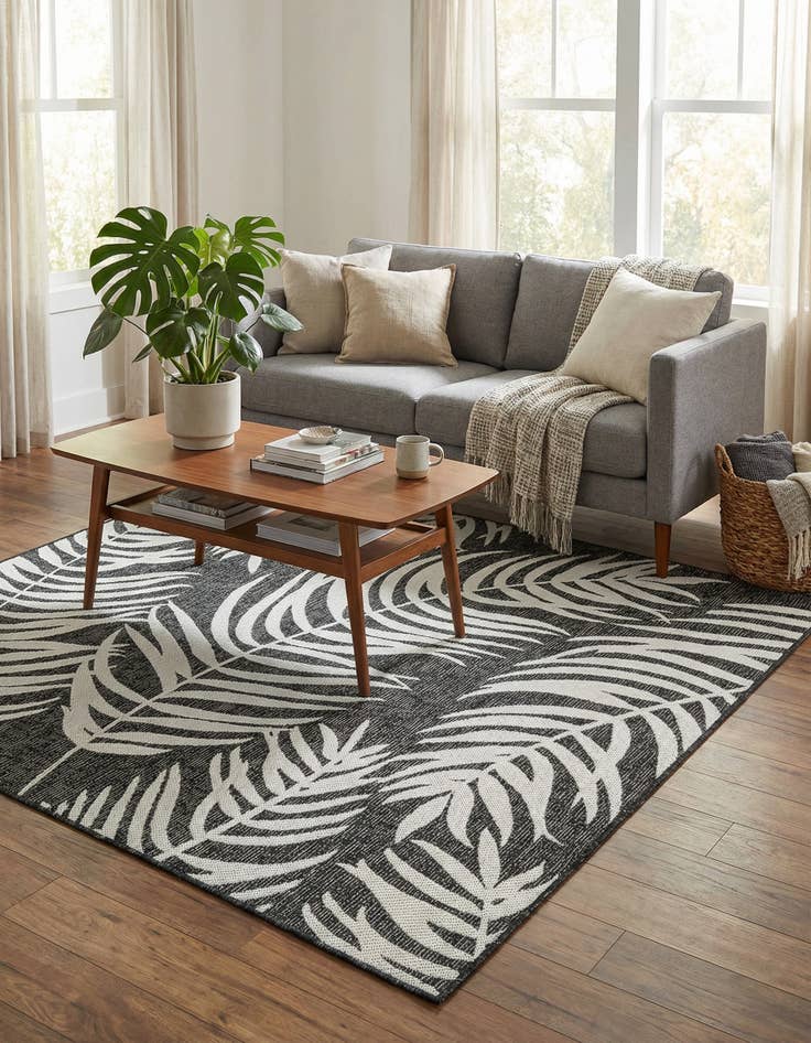 Detail image of 6' x 6'  Washable Botanical Indoor / Outdoor Square Rug