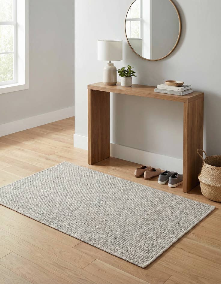 Detail image of 2' x 3'  Washable Solid Indoor / Outdoor Rug