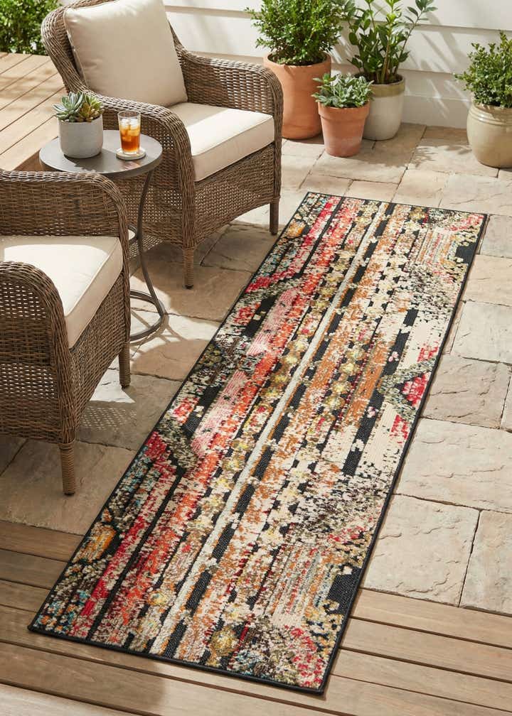 2' x 8' Easy-Clean Casablanca Indoor / Outdoor Runner Rug
