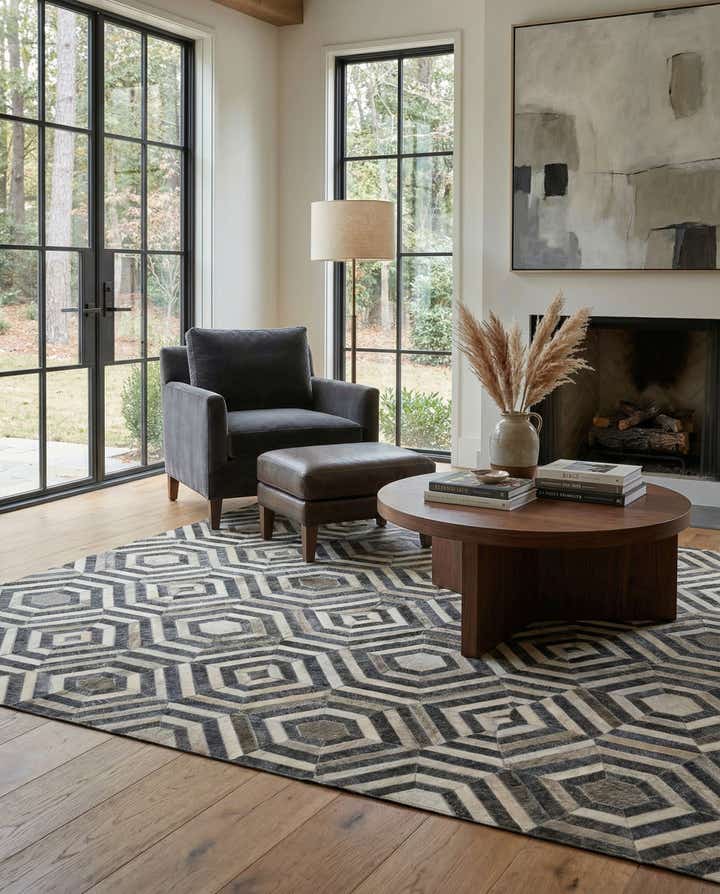 5' 1 x 8' Cowhide - Patchwork Rug