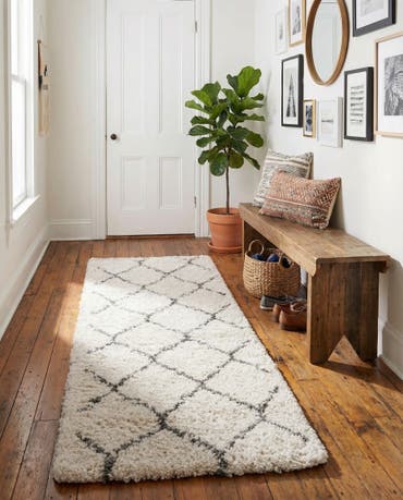  2' x 5' 3 Moroccan Shag Runner Rug